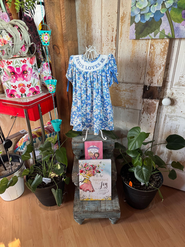 Clothing & Accessories