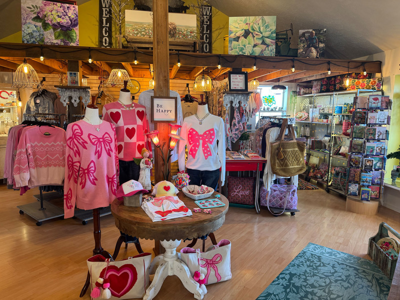 Clothing & Accessories